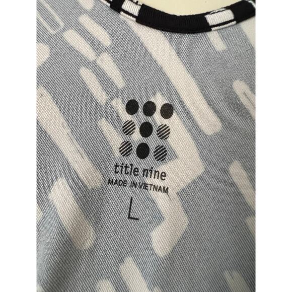 Title Nine Dream V Neck Athletic Athleisure Dress Outdoor Hiking Beach Active L - Picture 6 of 7